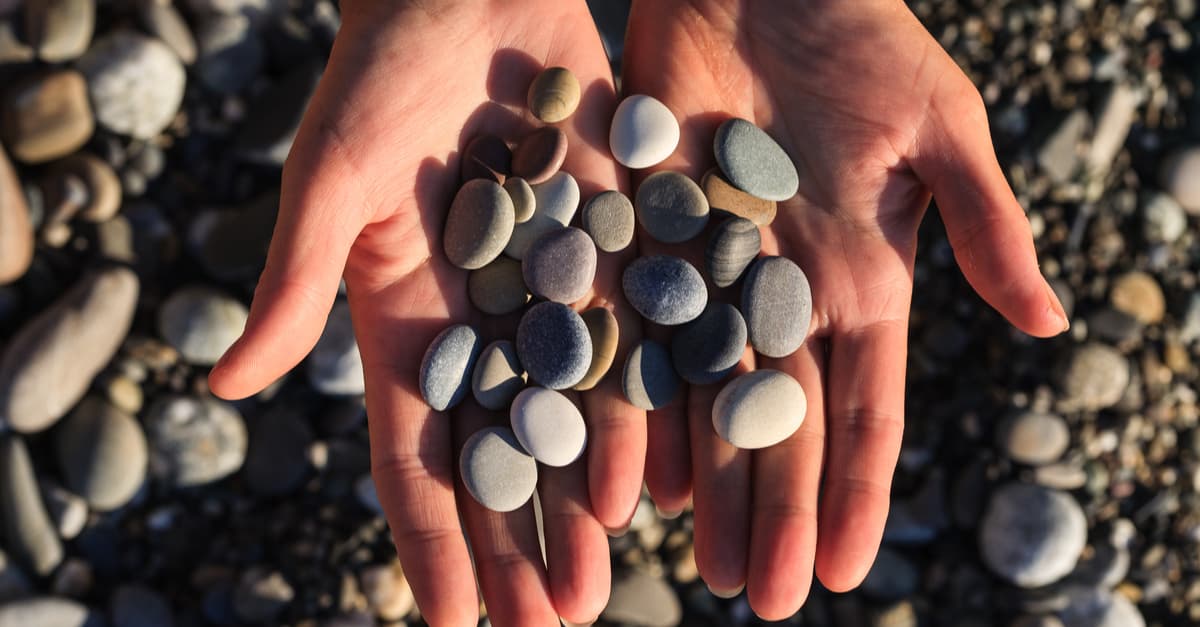 eating-rocks-1
