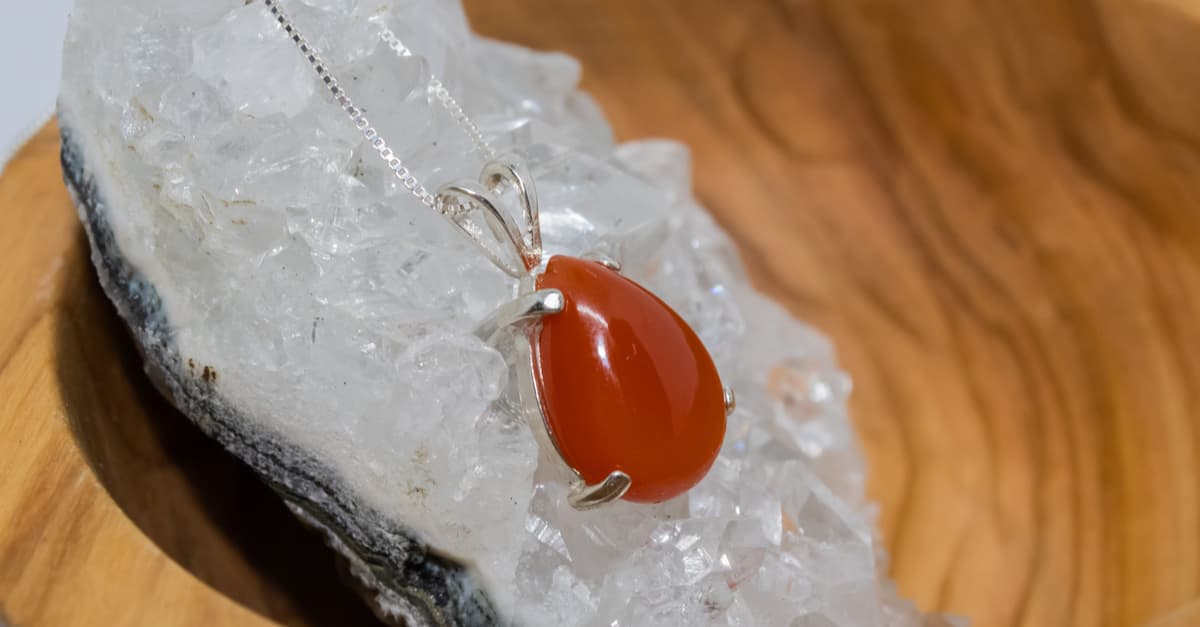 carnelian-pendant